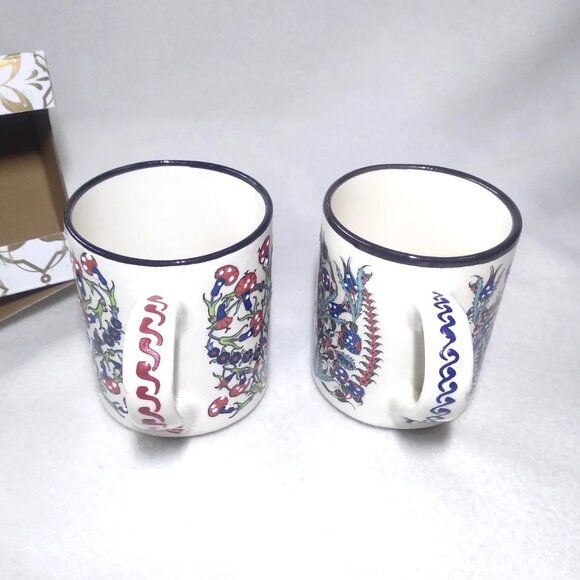 2 Artisan Nakkas Cini Turkish Ceramic Coffee Mugs Hand-Painted 4" Tall NEW BOX - Picture 5 of 9